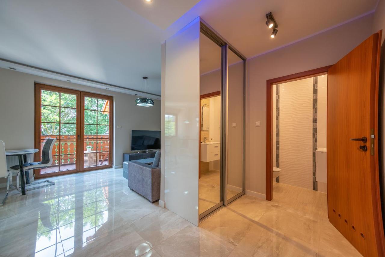 Trevilles Apartamenty - Kafka Sklářská Poruba Exteriér fotografie